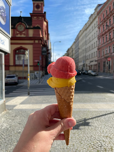 Opinii despre Zmrzlinář în Praha - Gastronomie a pohostinství