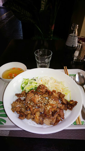 Comentarii opinii despre Pho Tu Quynh