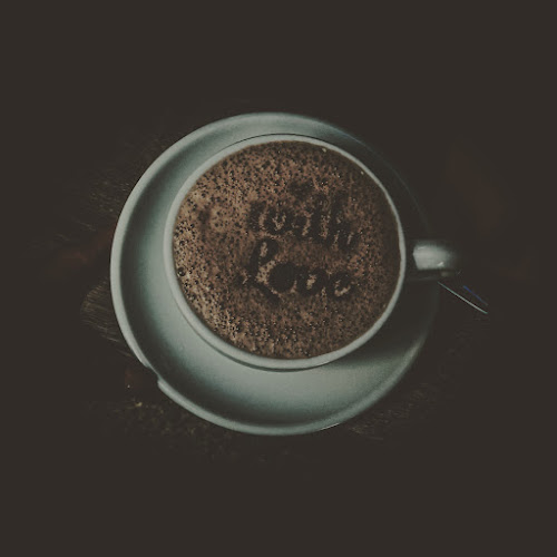 Opinii despre CAFFÉ BY LIN în Ostrov - Gastronomie a pohostinství