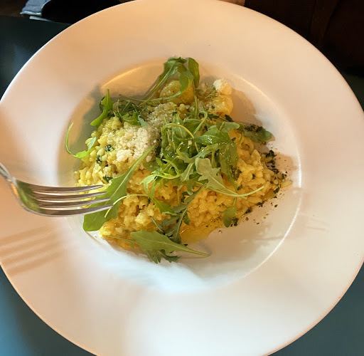 Opinii despre Liandra în Praha 2 - Gastronomie a pohostinství