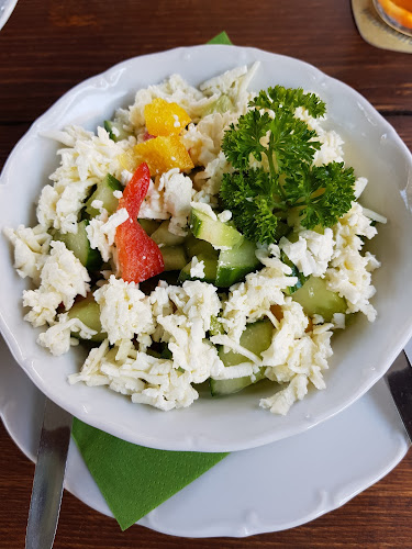 Opinii despre Restaurace / Penzion - Selský dvůr în Karlovy Vary - Gastronomie a pohostinství