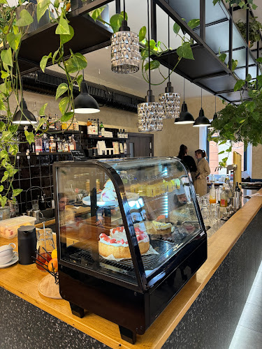 Nix Bistro and Bar - Gastronomie a pohostinství