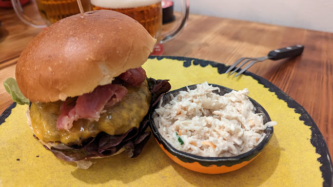 Bejzment - Gastronomie a pohostinství