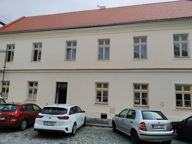 Jídelna u Divadla Žatec - Gastronomie a pohostinství