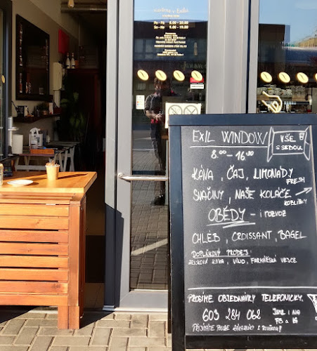 Opinii despre Kavárna v Exilu în Praha - Gastronomie a pohostinství