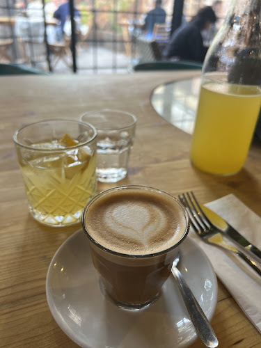 Stroupežnického 493/10, 150 00 Praha 5-Smíchov