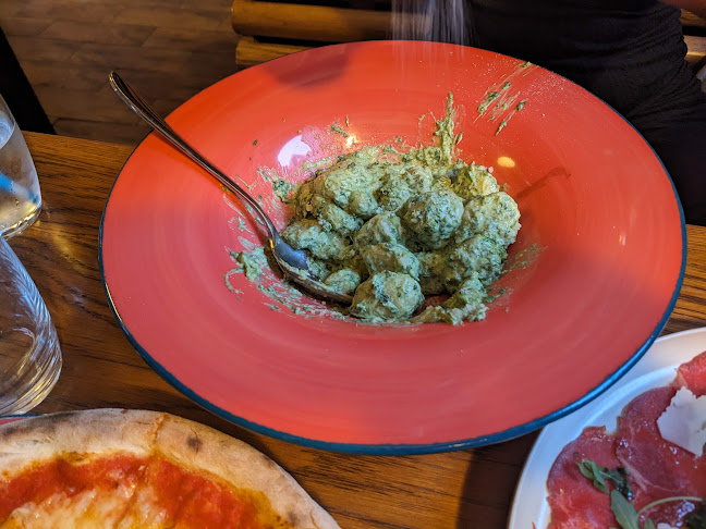 Bělohorská 9, 169 00 Praha 6