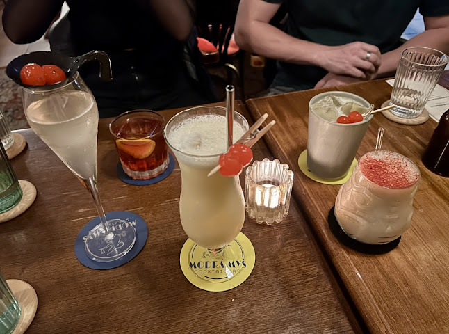 Modrá myš Cocktail bar - Gastronomie a pohostinství