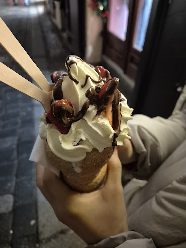Trdelník With Ice Cream