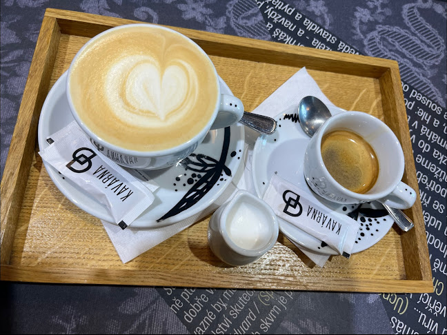 Kavárna Dejvického divadla - Praha