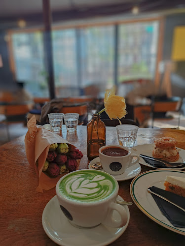 Opinii despre Kavárna co hledá jméno în Praha - Gastronomie a pohostinství