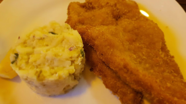 Restaurace Malostranská beseda - Gastronomie a pohostinství