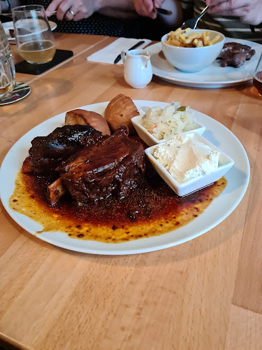 Pobřežní 1/42, 186 00 Karlín