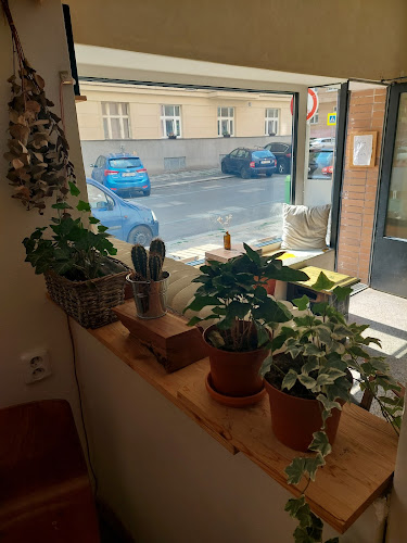 Comentarii opinii despre Café Tout va bien