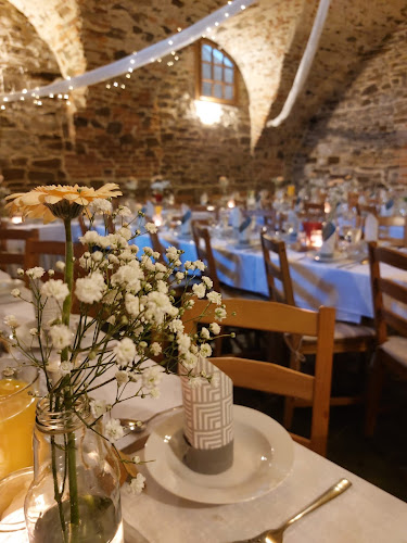 Restaurace a Vinárna Na Zámečku - Gastronomie a pohostinství