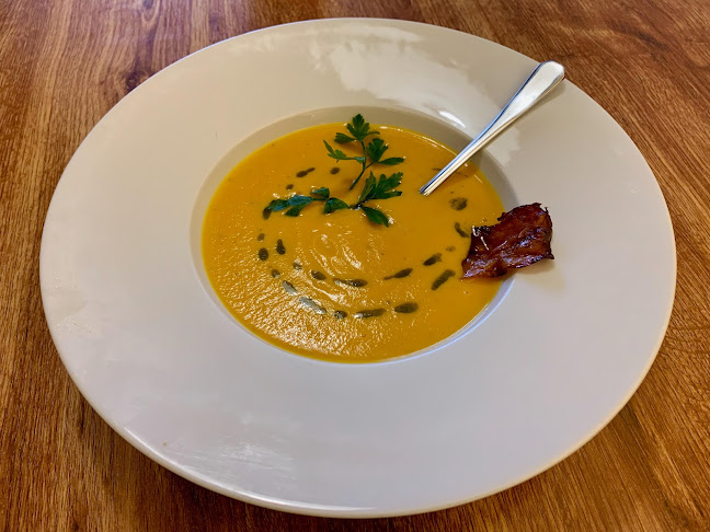 Opinii despre Penzion 14 - restaurace a ubytování - Hostinné în Hradec Králové - Gastronomie a pohostinství