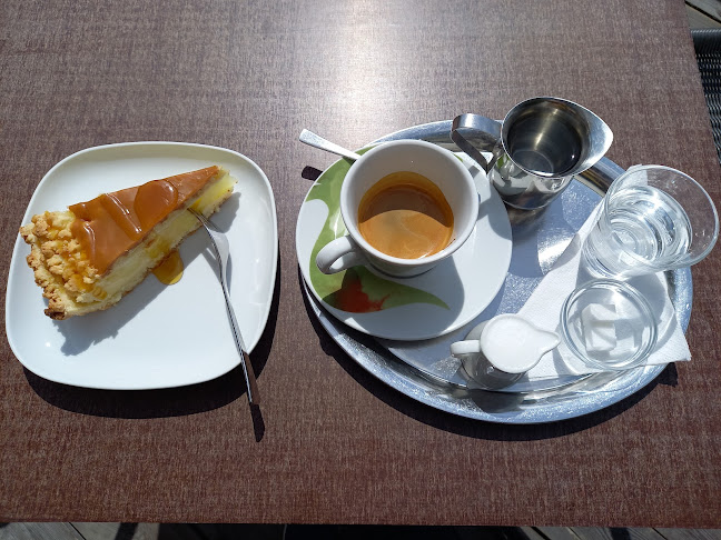 Comentarii opinii despre Kavárna Ostrov - Caffíčko