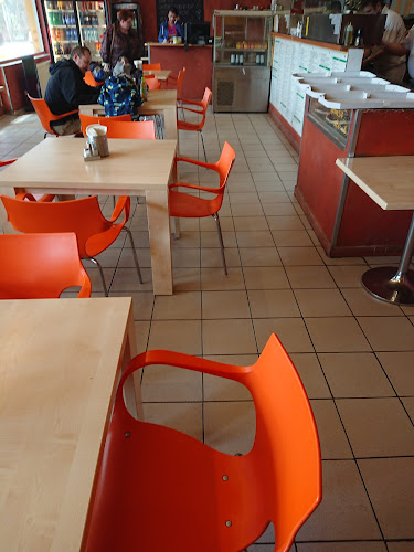 Opinii despre Gusto Giusto în Praha 9 - Gastronomie a pohostinství