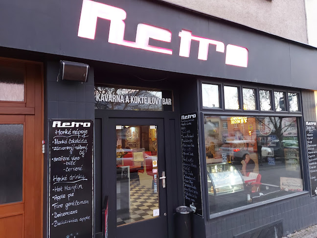 Comentarii opinii despre Retro - kavárna, snídaně a koktejlový bar