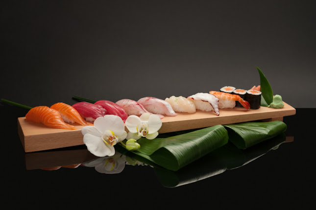 Hana Sushi House - Gastronomie a pohostinství