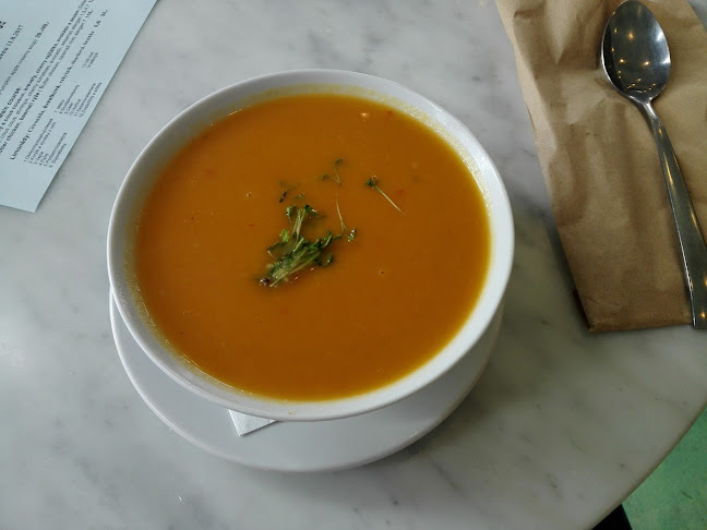 Opinii despre Phill's Corner în Praha - Gastronomie a pohostinství