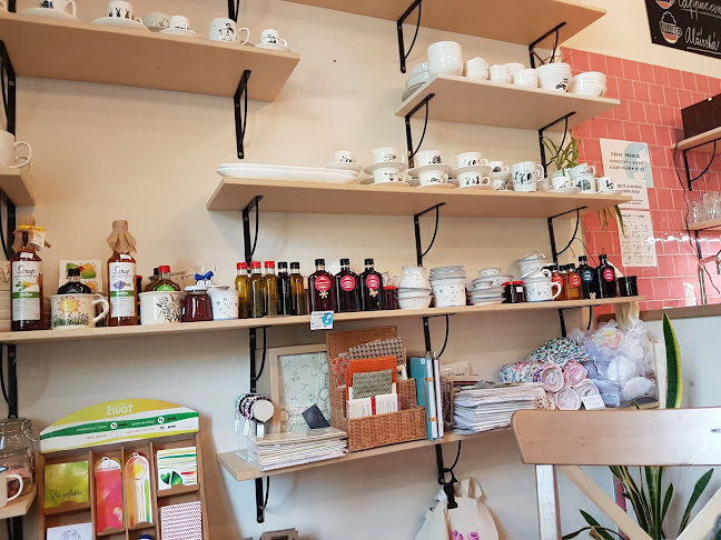 Kavárna Láry Fáry Rychnov n. Kněžnou - Gastronomie a pohostinství