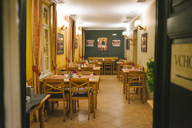 Dražického nám. 64, 118 00 Malá Strana