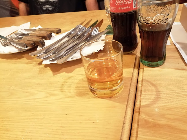 Opinii despre Restaurace U Zvonečku în Předměstí - Gastronomie a pohostinství