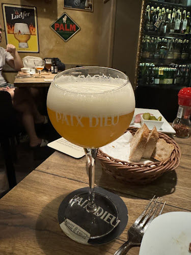 Gulden Draak Bierhuis - Gastronomie a pohostinství