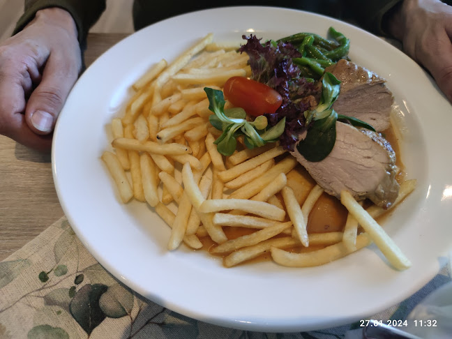 SALAŠKA restaurace + penzion