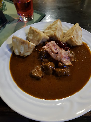 Restaurace a pivnice U Rady