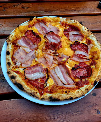 Comentarii opinii despre Bašta u řeky | Mamasita BBQ pizza
