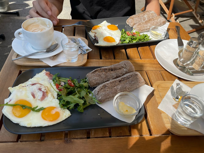 Podvinný mlýn 2, 190 00 Praha 9