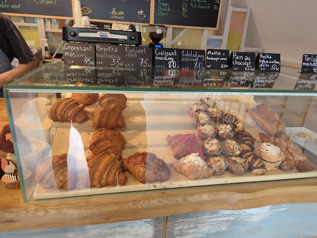 Opinii despre French Bakery La Brioche în Praha - Gastronomie a pohostinství