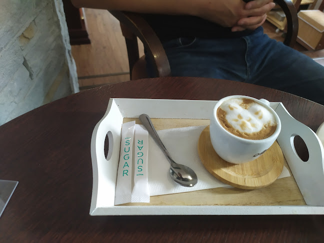 Opinii despre Kavárna Peřeje în Klášterec nad Ohří - Gastronomie a pohostinství