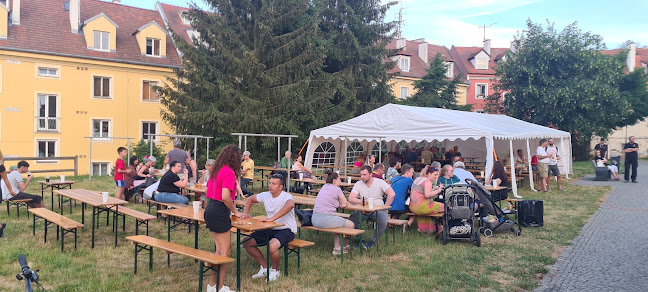 Restaurace U hradu - Gastronomie a pohostinství