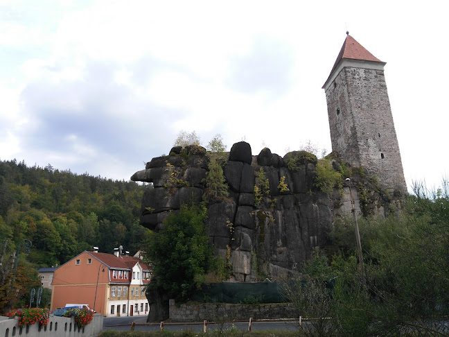 nám. Karla IV. 118, 362 21 Nejdek 1