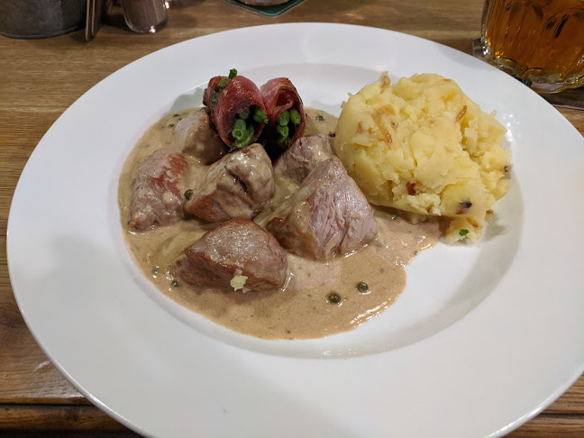 Opinii despre Restaurace U Kašpárka în Strašnice - Gastronomie a pohostinství