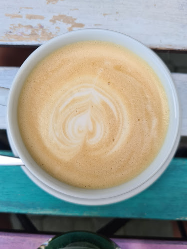 Comentarii opinii despre Black Tree Cafe