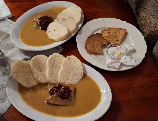 Restaurace Sklípek, Restaurace Karlovy Vary