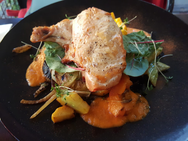 Vratislavova 28/12, 128 00 Praha 2