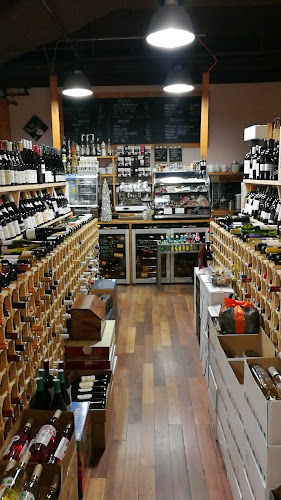 Opinii despre SOMMELLERIE în Praha 4 - Gastronomie a pohostinství