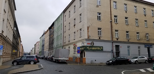 U Chřestýše - Gastronomie a pohostinství