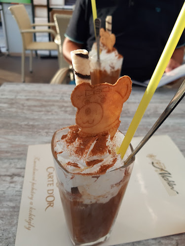 Opinii despre Café Mahler în Olomouc - Gastronomie a pohostinství