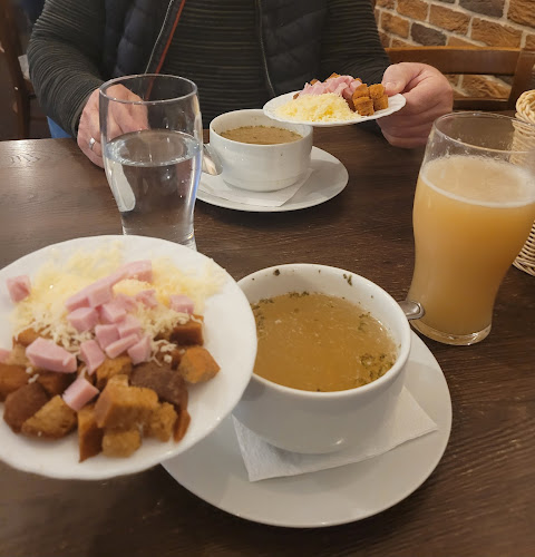 Comentarii opinii despre Restaurace Zatáčka