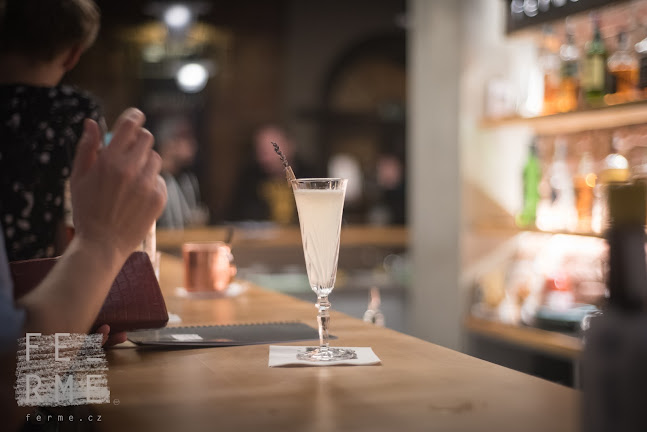 Comentarii opinii despre Fermé