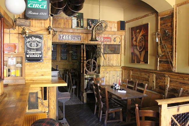 Bulldog Steakhouse - Gastronomie a pohostinství