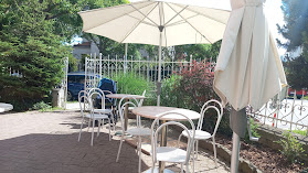 Kavárna a pražírna Monro