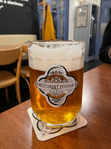 Opinii despre Restaurace V Čase în Praha - Gastronomie a pohostinství