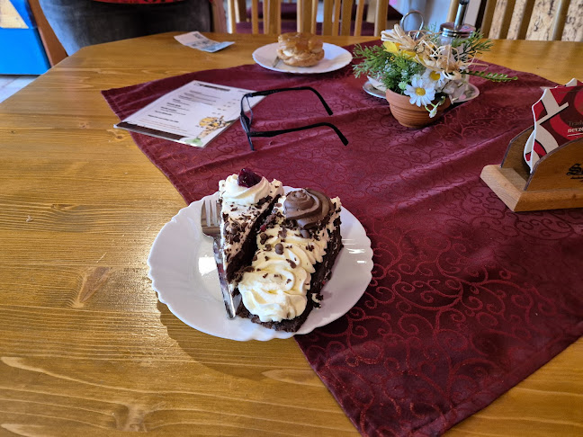 Comentarii opinii despre Cukrárna, kavárna a pizza Karel Červinka